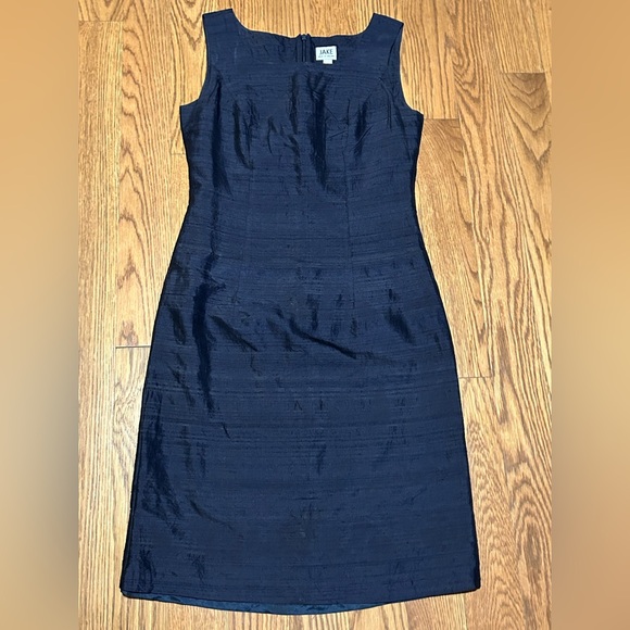 Jake 100% Silk Navy Sheath Sleeveless Dress Made in England - Picture 2 of 9